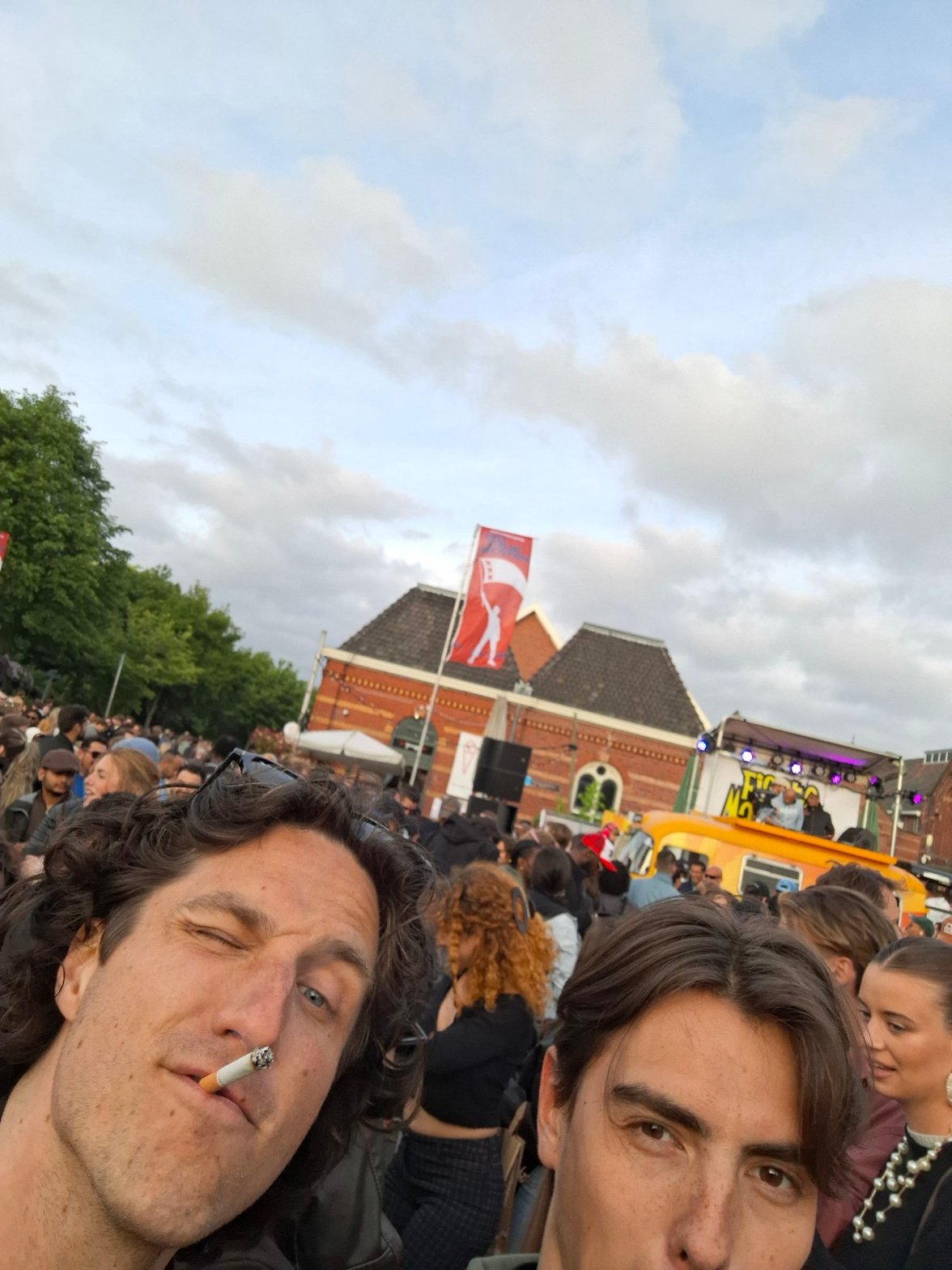 Festival, peuk, krullen — dit is leven